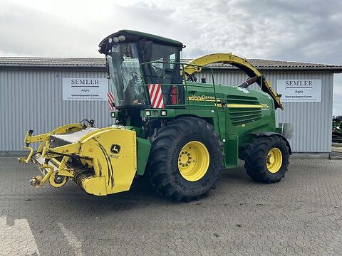 John Deere 7500