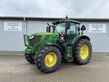 John Deere 6215R