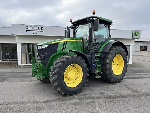 John Deere 7310R