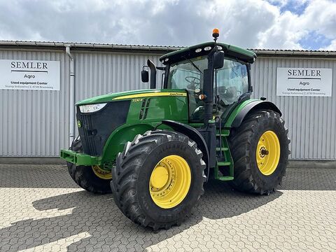 John Deere 7230R