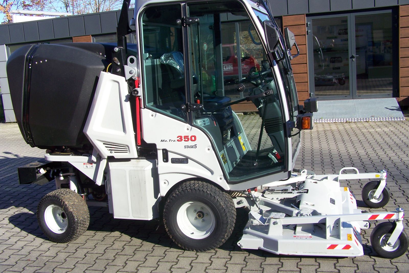 MATRA 350 mit Kabine ohne Klima 2