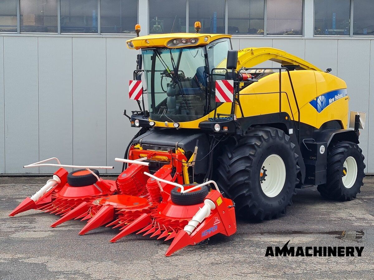 New Holland FR9060 for hemp harvest hemp harvester 1