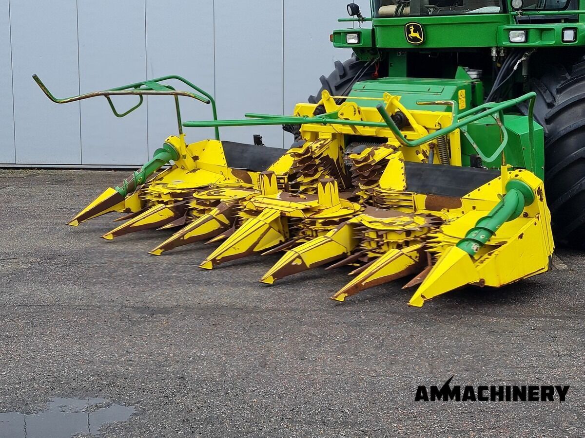 Kemper 345 rotary corn header 1