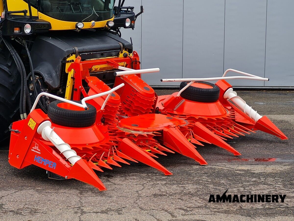 New Holland FR9060 for hemp harvest hemp harvester 3