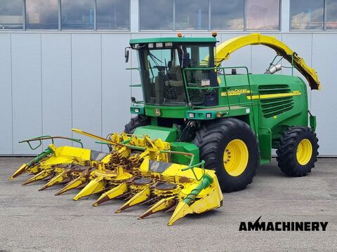 John Deere 7400 including Kemper 360