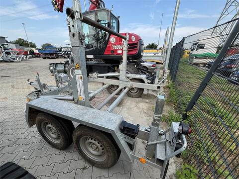 9938-22a4cabfc54e4189abb71bfc21360e46-5818444
