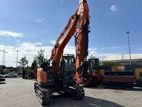 9938-8d6252ee55852285ef51482867ae6d6c-5818816