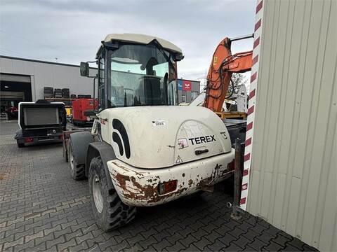 9938-9b6c60c1427c2e41174c61eb926b06b3-5818645