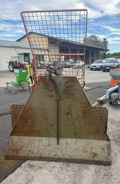Holzknecht HS 206 B