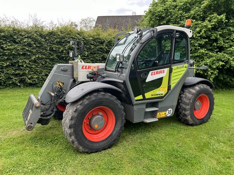 Claas Scorpion 7055