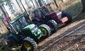 Traktoren für den Wald