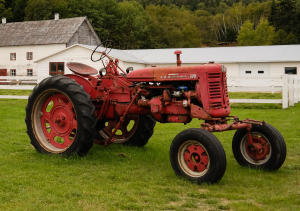 Farmall 200 Traktor 
