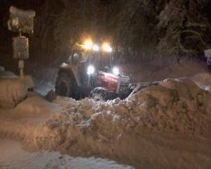 Steyr 8090 im Winterdienst