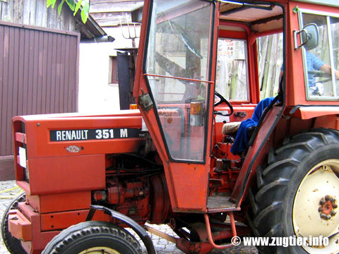 Renault 351 M Aufkleber Traktor