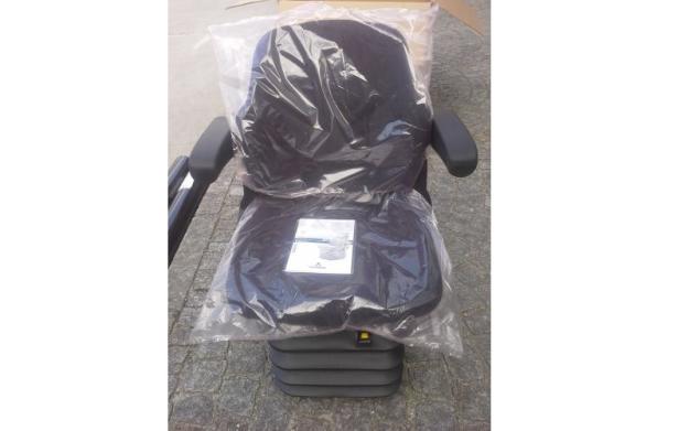 Grammer MSG 95G/721 luftgefederter Komfortsitz
