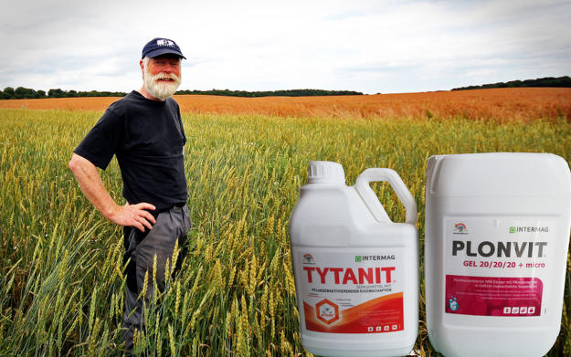 Flüssigdünger-Powerpaket: PLONVIT Gel 20:20:20+micro + Tytanit