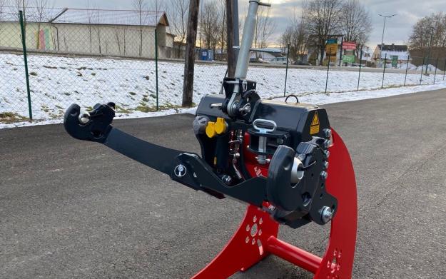 Lesnik Fronthydraulik SHL S17 mit 1,7 t Hubkraft
