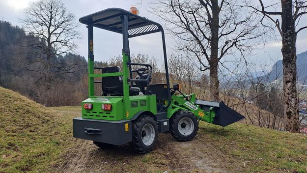 Ecoload Elektro Hoflader Zero 4e