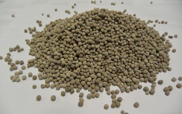 4 Big-Bag (á 600 kg) Kalkkorn P15